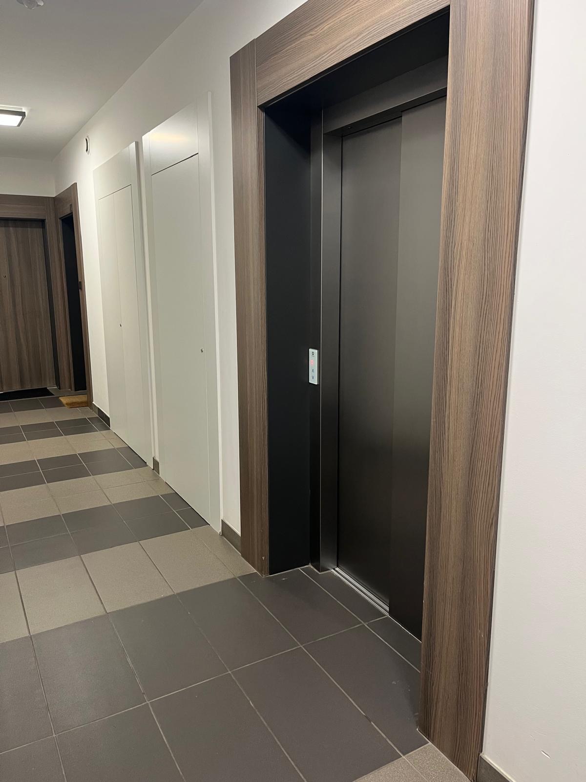 Квартира 2 комнаты 41 м² Варшава, Польша